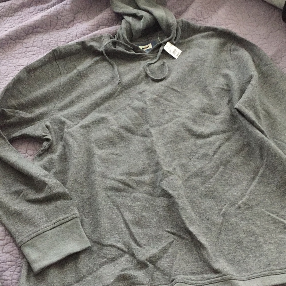 Men’s grey lightweight hoodie